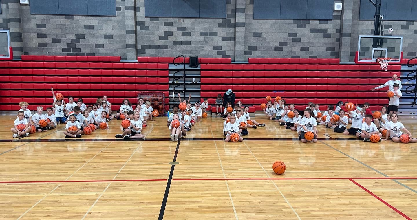 Basketball Camp kids group photo